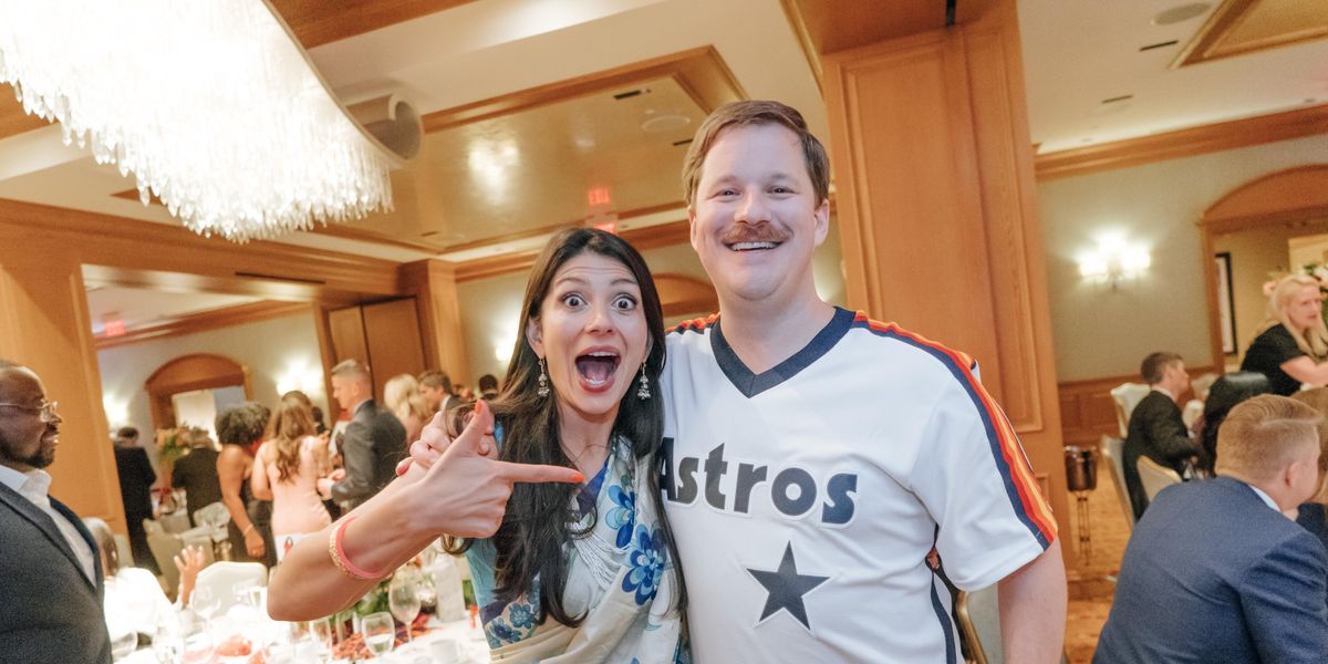 Houston bride wears Astros jersey to her New Orleans wedding