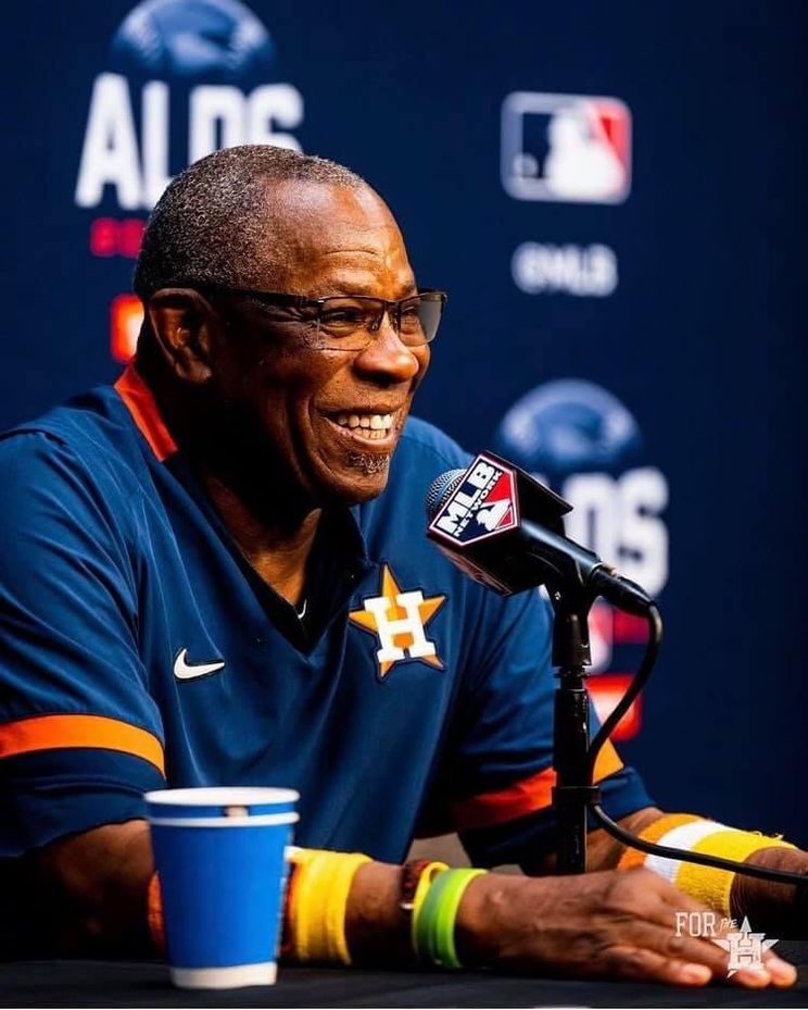 Dusty Baker celebrates Astros win at his West Sacramento winery